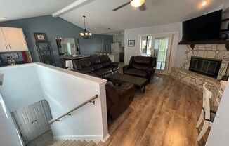 2 beds, 2.5 baths, $2,400