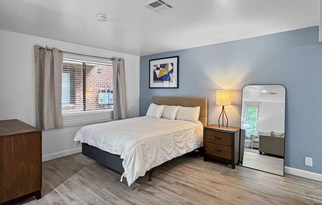 Studio, 1 bath, 500 sqft, $1,880, Unit BLDG 1036 - APT 103