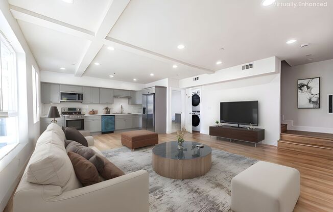 2055 S Garth