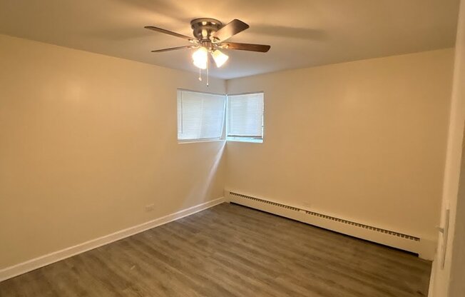 14605 DES PLAINES