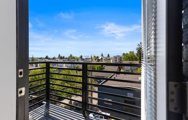 1 bed, 1 bath, 387 sqft, $1,795, Unit 221