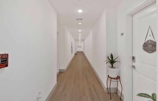 2 beds, 2 baths, 920 sqft, $1,599, Unit 210