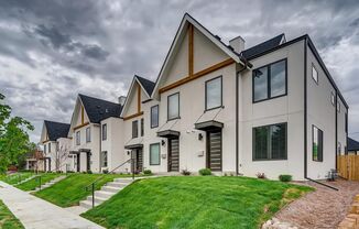 Beautiful Townhome for Rent