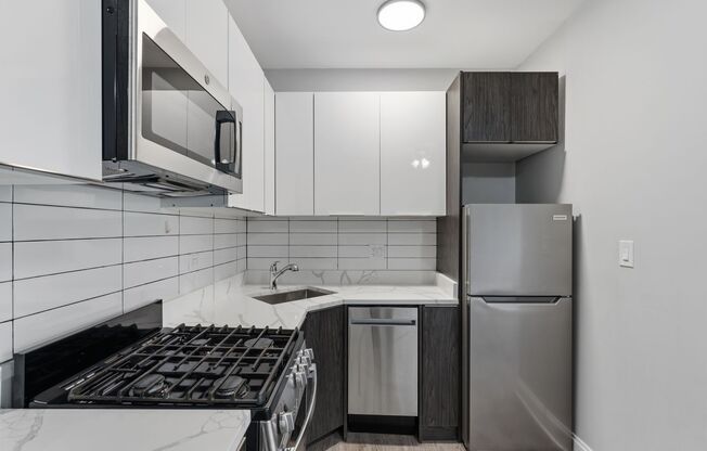 1 bed, 1 bath, 402 sqft, $1,650, Unit 311