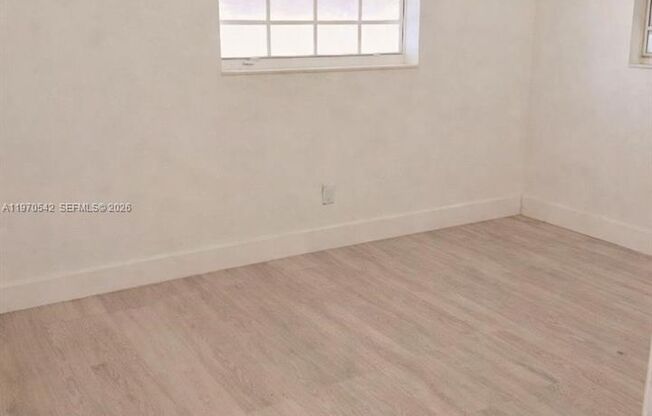 3048 NW 20TH ST FORT LAUDERDALE, FL 33311