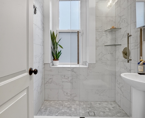 1 bed, 1 bath, 510 sqft, $3,000, Unit 111