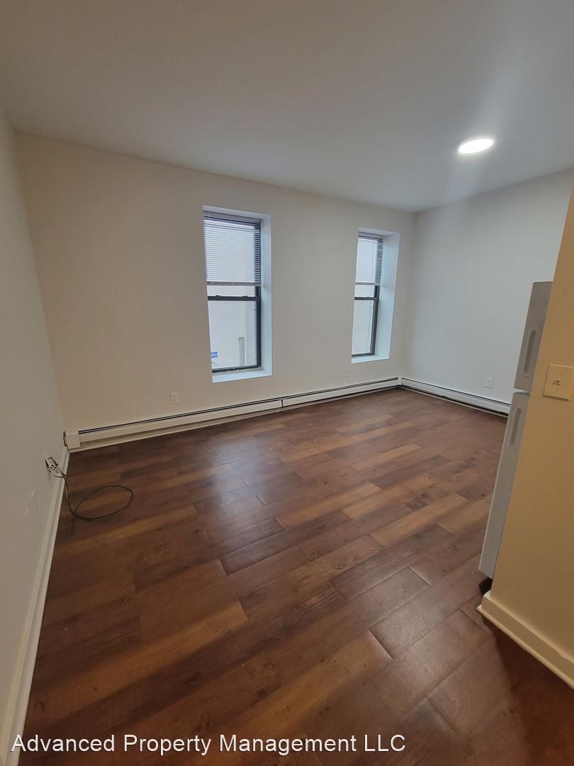 9 Ruggles Street Boston, MA ApartmentAdvisor