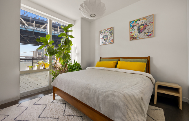 1 bed, 1 bath, 696 sqft, $7,000, Unit 7B