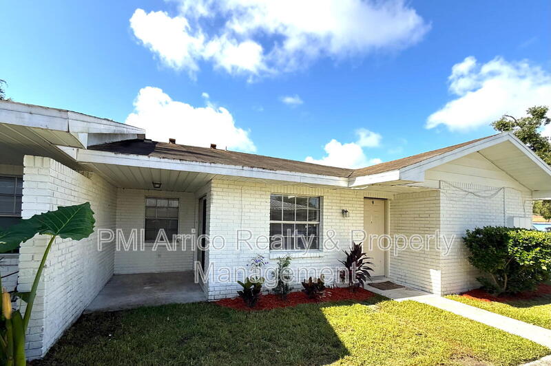 3249 BLOOMINGDALE VILLA CT
