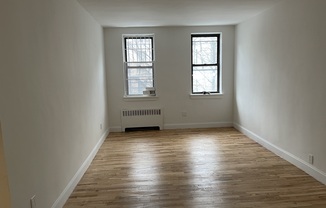 445 W 48 ST