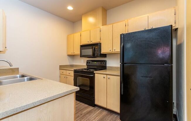 2 beds, 1 bath, 966 sqft, $1,850, Unit B303