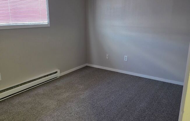 2 beds, 1.5 baths, 950 sqft, $1,350, Unit 51