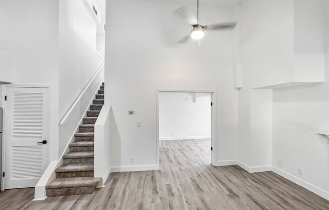 2 beds, 2 baths, 700 sqft, $1,395, Unit BLDG 1032 - APT 207