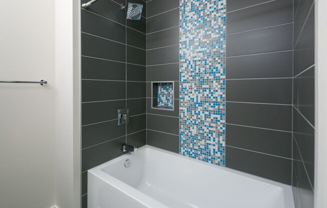 Studio, 1 bath, 200 sqft, $1,345, Unit 401