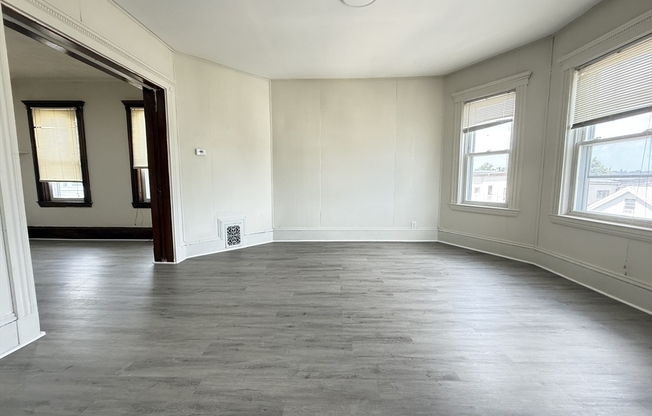 405 FRY ST