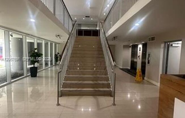 3 beds, 2 baths, $4,200, Unit # 1605