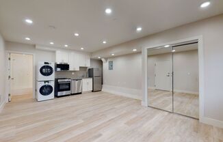 Studio, 1 bath, $2,299, Unit 2539A Lombard