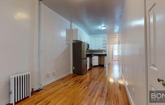 2 beds, 1 bath, $4,650, Unit 2W