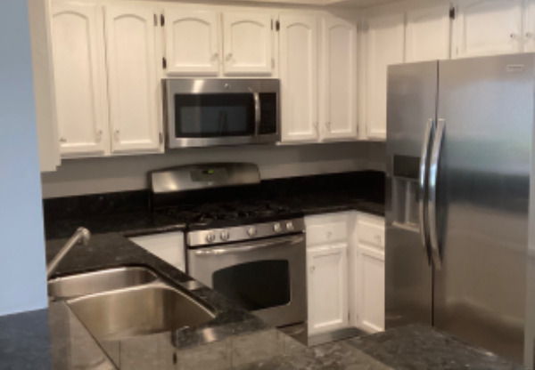 12261 CARMEL VIS RD