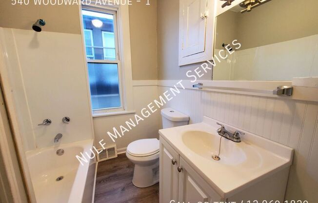 540 WOODWARD AVE