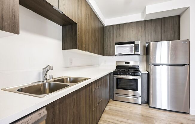 2 beds, 2 baths, 1,037 sqft, $2,950, Unit 401