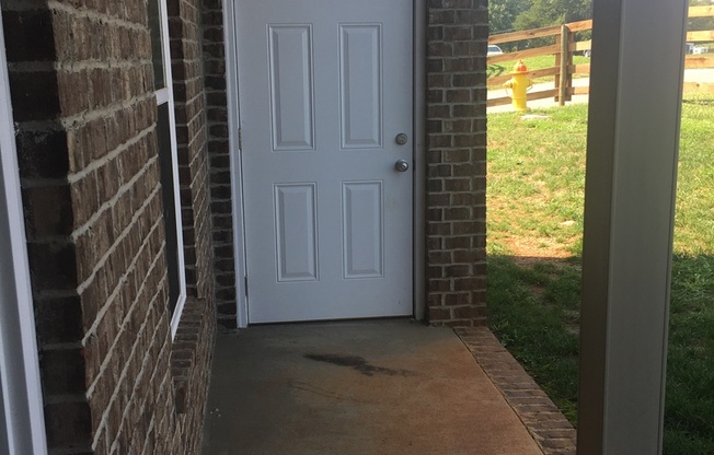 1 bed, 1 bath, 765 sqft, $795, Unit 03