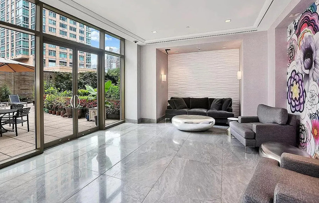 100 RIVERSIDE BLVD