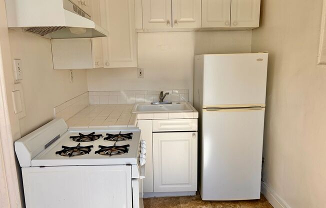 737 Bush Street (1371rc)