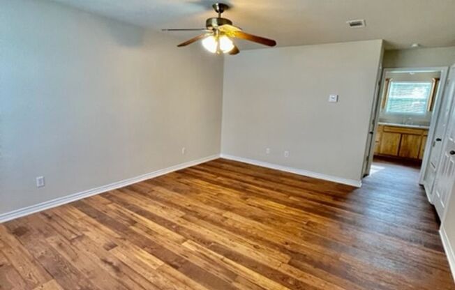 2 bedroom townhome in Moody, Texas.