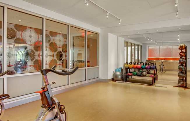 7West Yoga & Cycle Studio