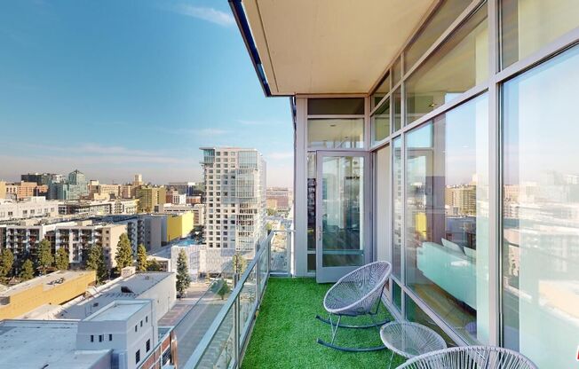 2 beds, 3 baths, 1,660 sqft, $6,000, Unit 1616