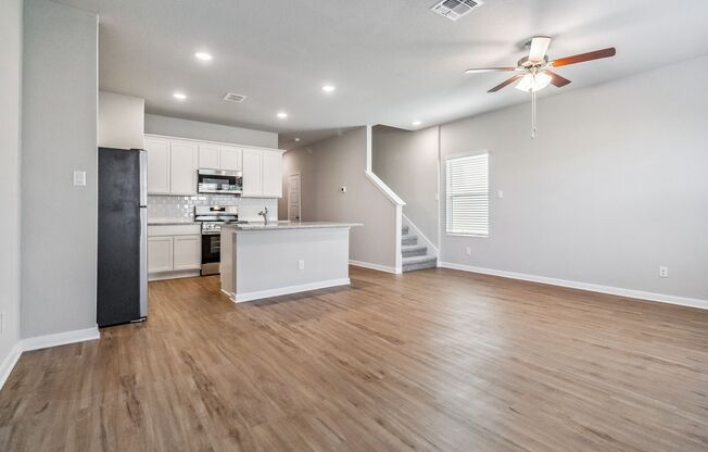 BRAND NEW 3 Bedroom, 2.5 Bathroom, Two-story Duplex in St. Hedwig!