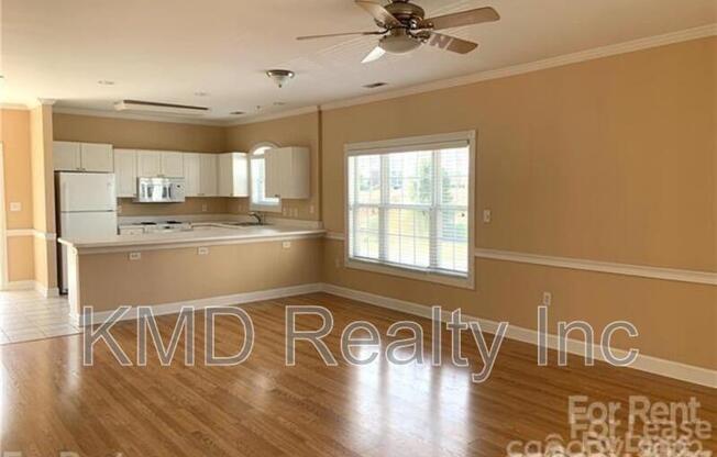 9321 MDW VIS RD