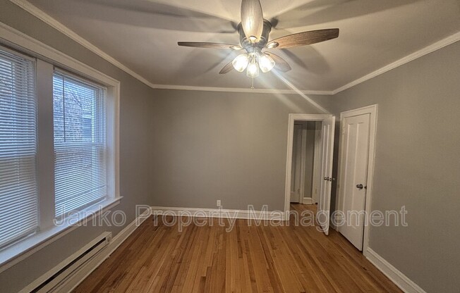 8348 S MARYLAND