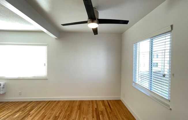 2 beds, 1 bath, 850 sqft, $3,075, Unit 105#12