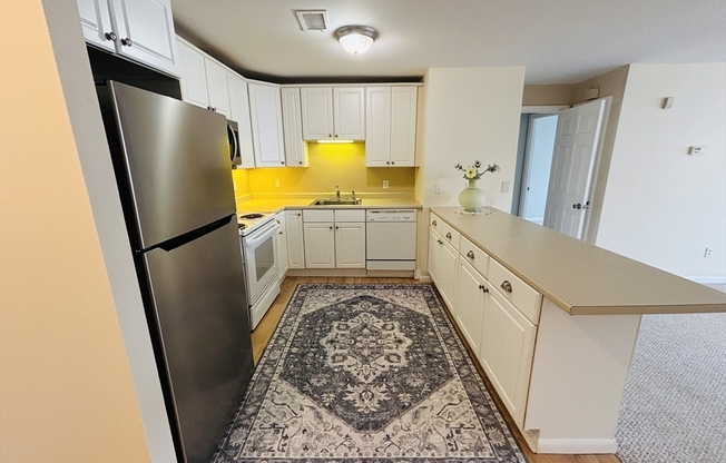 1 CAREY CIR
