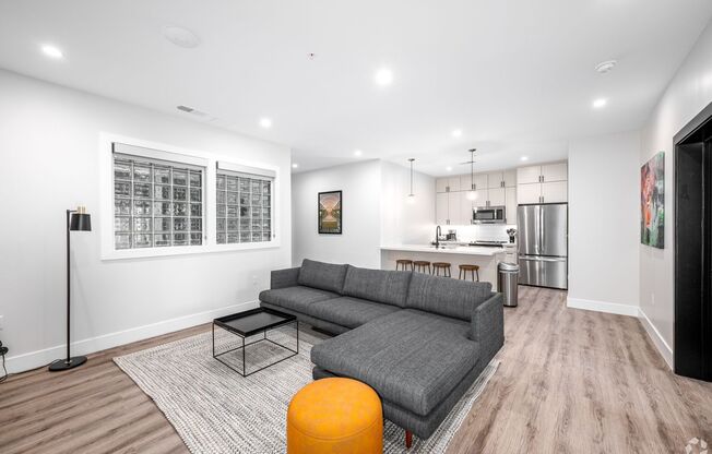 1 bed, 1 bath, 120 sqft, $1,325