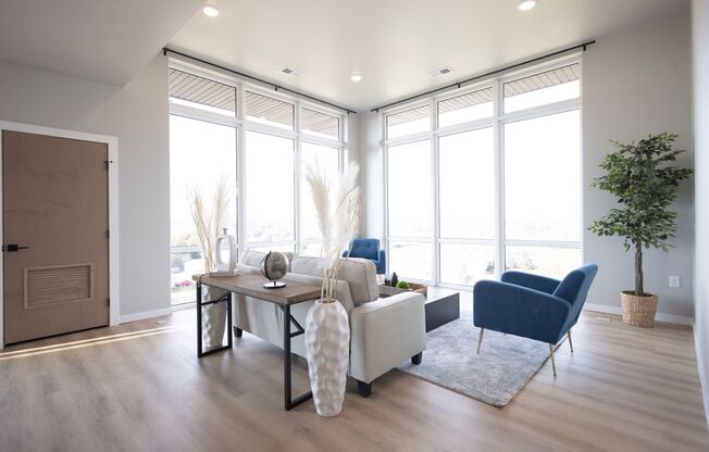 2 beds, 2 baths, 1,144 sqft, $1,795, Unit 101