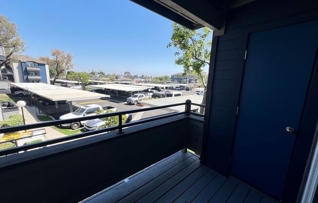 2 beds, 1 bath, 821 sqft, $2,760, Unit F022