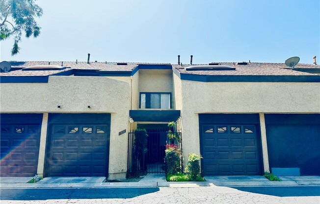 3614 HEMLOCK LN