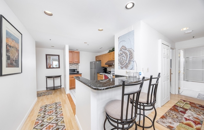 2 beds, 2 baths, 1,042 sqft, $3,200, Unit 2W