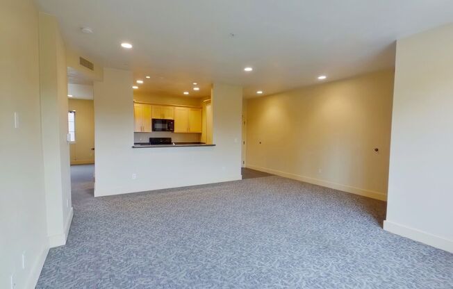 2 beds, 2 baths, 1,386 sqft, $1,675, Unit #19
