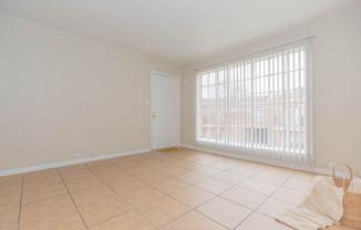 1 bed, 1 bath, 599 sqft, $954