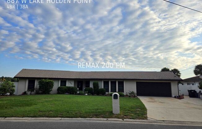 887 W LK HOLDEN PT