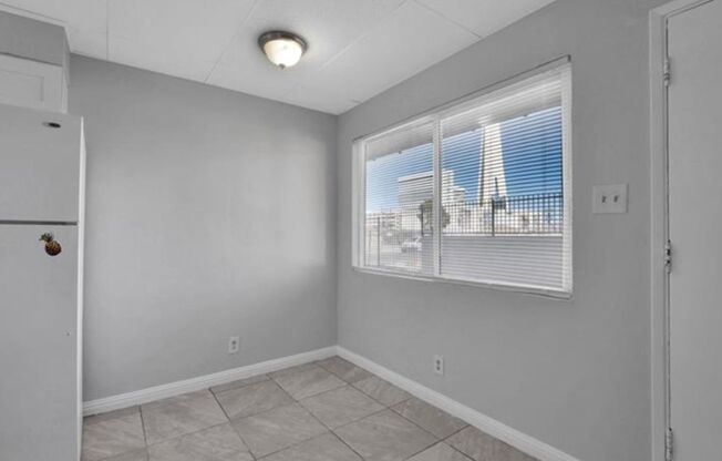 Old Vegas Meets Modern Convenience