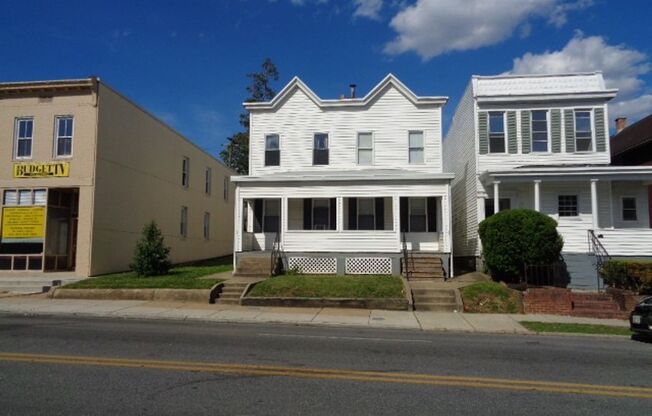 4025 Falls Rd.