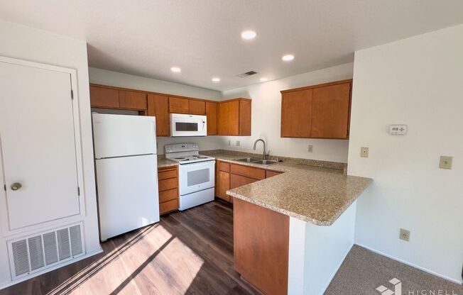 1 bed, 1 bath, 669 sqft, $1,425, Unit 52