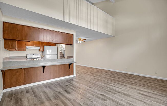 2 beds, 1.5 baths, 1,050 sqft, $2,049, Unit 214-774C