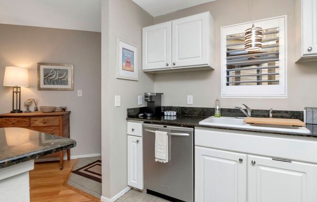 1 bed, 1 bath, $1,595, Unit UNIT 803