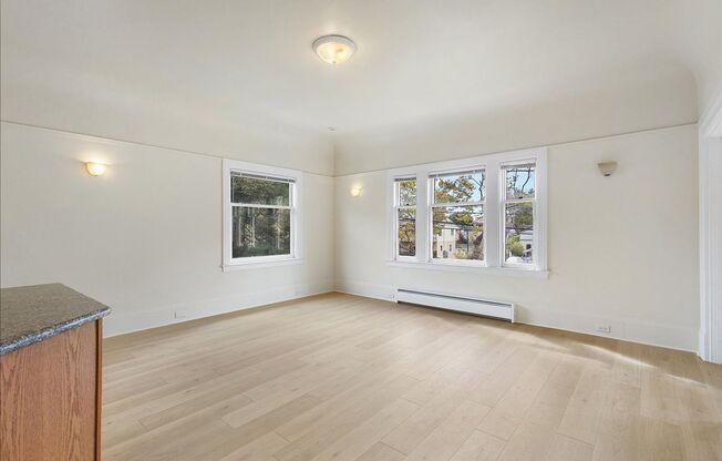 1625 Central Ave C-2 - 1+ bedroom | 1 bathroom